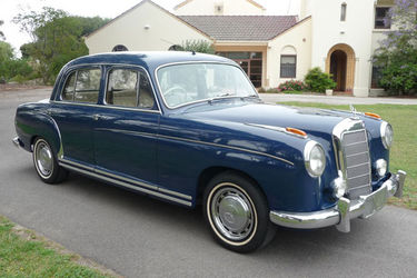 1956 mercedes 220s.jpg