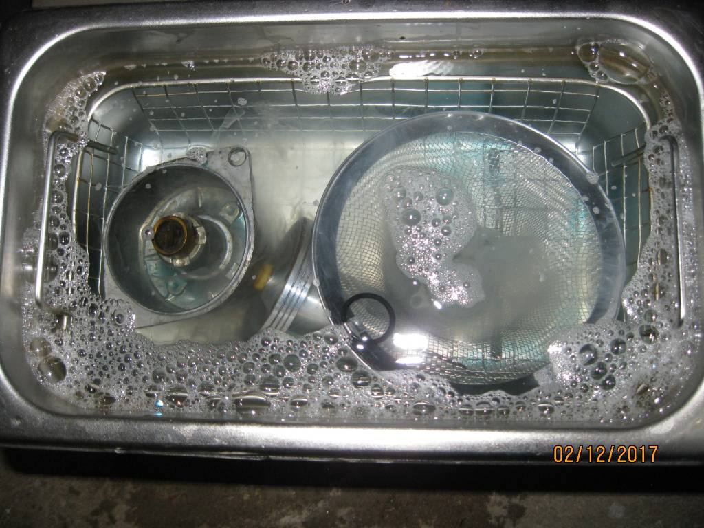 Carb Cleaning 006.jpg