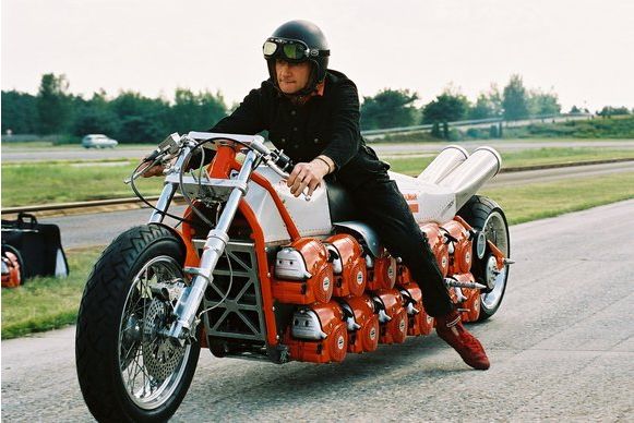 Dolmette_Chain_Saw_Bike