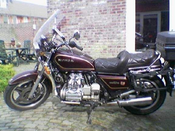 Roeland's GL1100