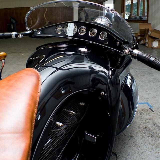 custom3