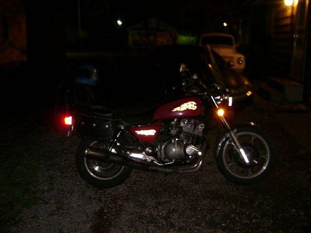 Suzi-at-night1