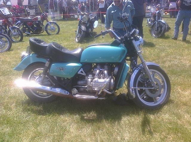 Somebodys GL1000
