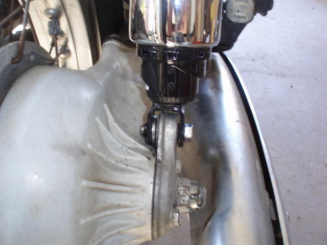 Right clevis bolt replaced with GL1100 bolt