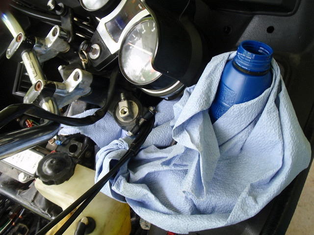 Preparing to fill the right tube