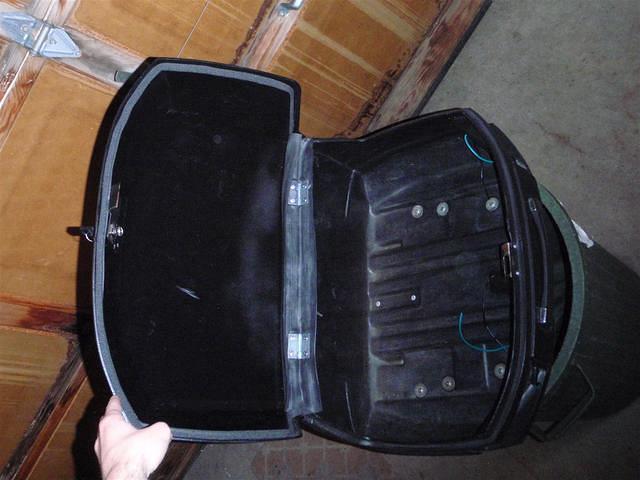 02-Inside.JPG