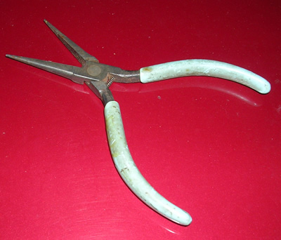 Needle_Nose_Plyers.jpg
