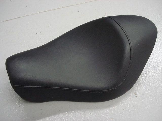 seat_solo_sportster_2.jpg