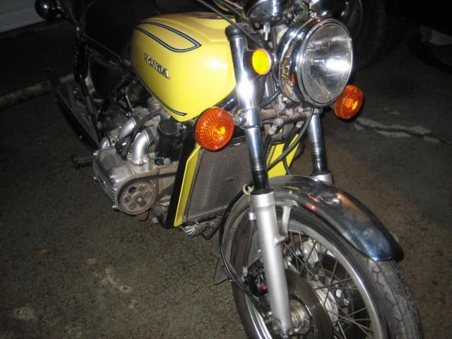 Out in the driveway at night, desperate buyer meets desperate seller