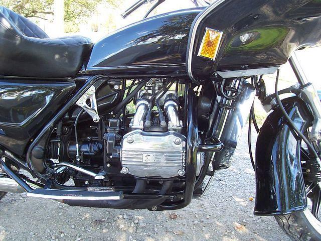 The Majestic 10
(That's a Cycle Inovations single carb intake with a Holly carb)
