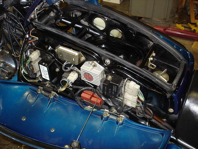 Blue 77 Goldwing 002