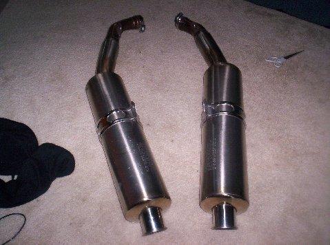 Honda RC51 Mufflers.  I picked up these used mufflers for $75.  Originally, the guy wanted $100.  I contacted him, told him I wa