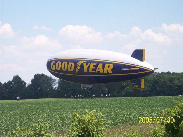 Honda Homecoming 2005 ...Good Year Blimp