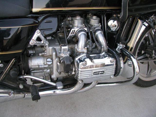 This is the condition it was in when the PO showed it to me. Pretty clean for a 30 yer old bike.