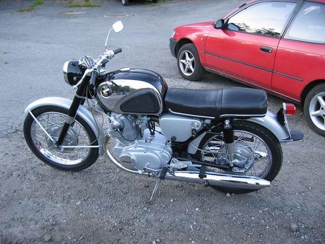 Really nice Honda 300, 1966 mod.