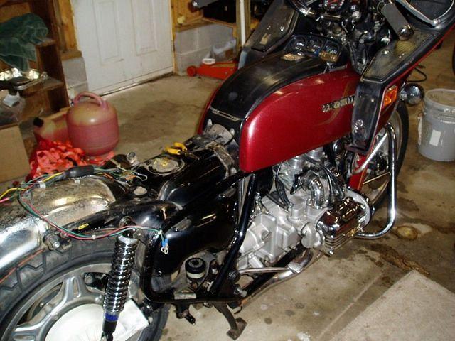 78 Cruiser: New clutch, shocks and tire. Need to put the chrome and bags back on.  