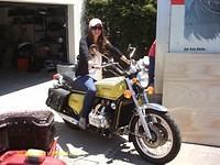 Laura On Cookie's Yellow 76
