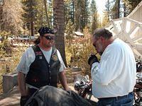 Pat And Rebel Rouser Discussing The Diferences Between Wings