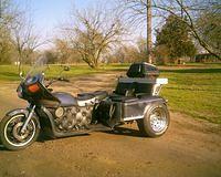 Barry and Mary's GL1000 trike vw engine