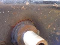 Right rear top mount