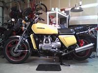left side with correct valve cover emblems