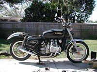 Sporster muffler placement