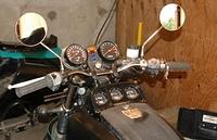 headset/ front end largely done. Cables and hoses left long to allow for riding profile adjustments after she's rollin'