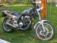 DSCN0250 (450 x 338)my '85 cb450sc nighthawk