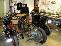 NOS GL-THE HORSE- BONNEVILLE BUILD-NAKED WING-TRIPLE 1050 TRIUMPH-WIFE'S STREET FIGHTER