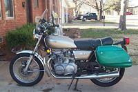 KZ400